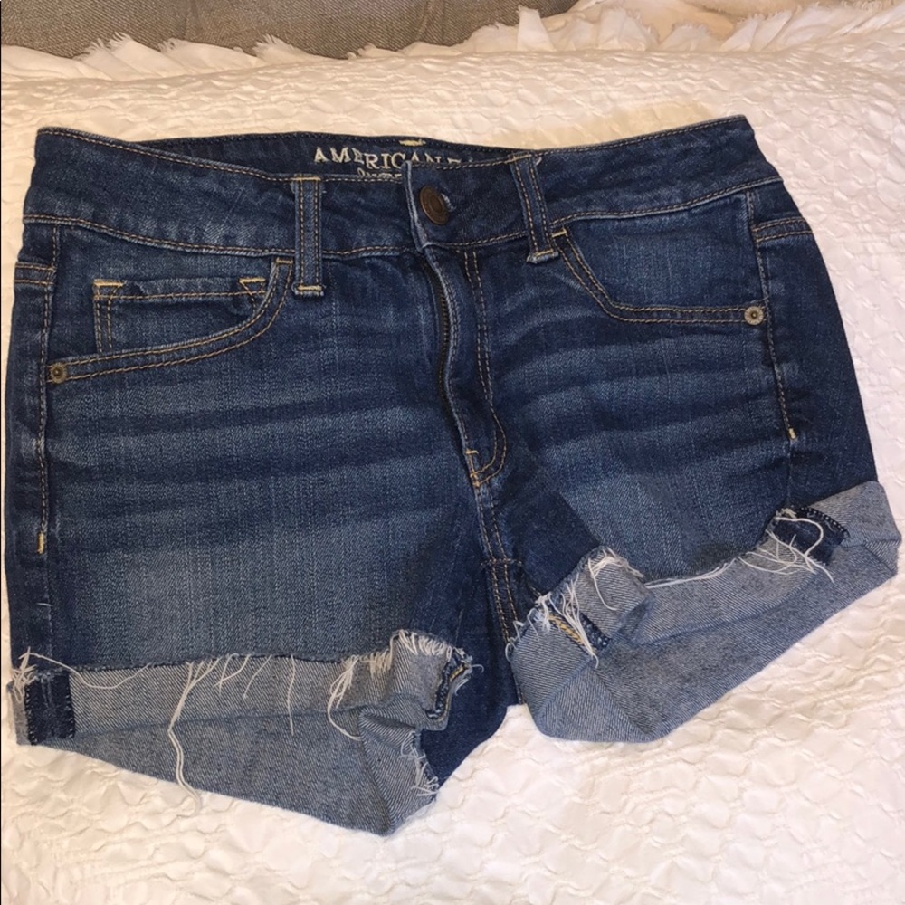American eagle shorts!